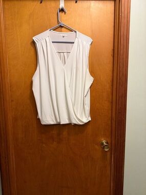 Maurices White Sleeveless Faux-Wrap V-Neck Tank